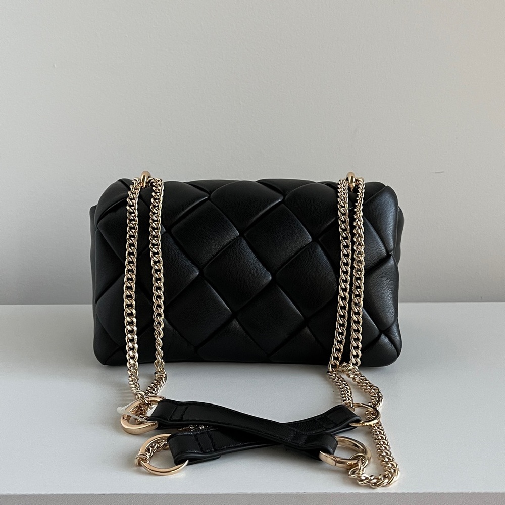 A NEW DAY Elegant Black Quilted Women's Bag with detachable chain